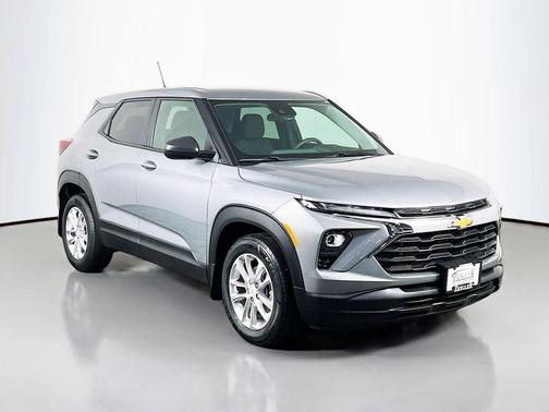 Sterling Grey Metallic 2024 Chevrolet Trailblazer LS