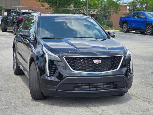 2023 Cadillac XT4 Sport