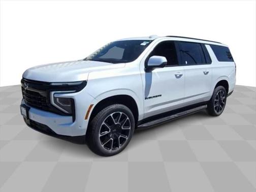 2025 Chevrolet Suburban RST