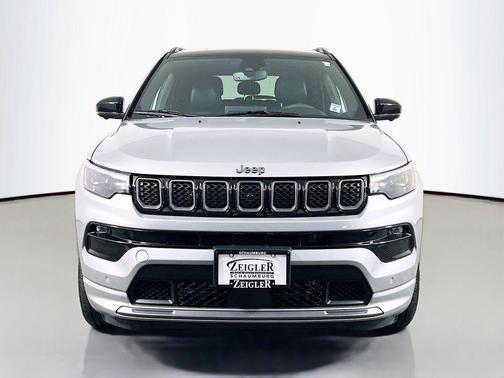 Billet Silver Metallic Clearcoat 2023 Jeep Compass High Altitude