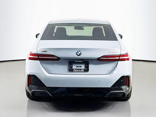 Brooklyn Grey Metallic 2024 BMW 540 xDrive