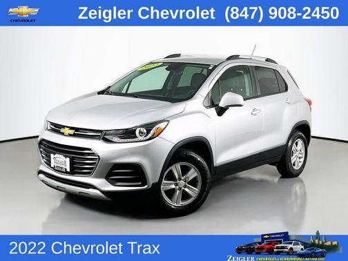 Silver Ice Metallic 2022 Chevrolet Trax LT