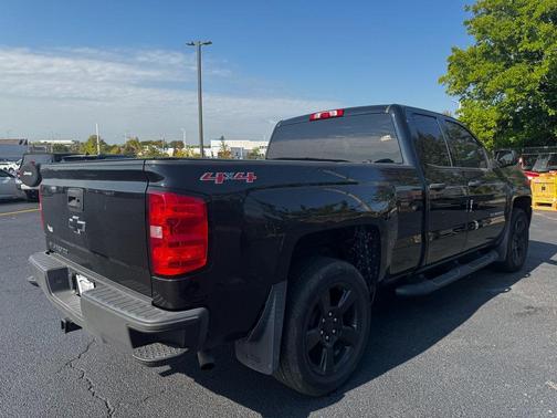 2017 Chevrolet Silverado 1500 WT