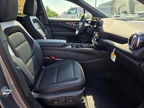 2025 Chevrolet Blazer EV eAWD LT