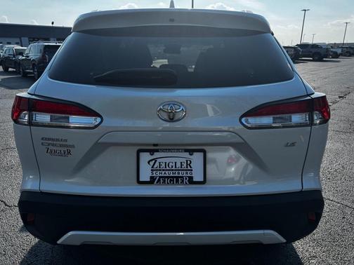 2023 Toyota Corolla Cross LE