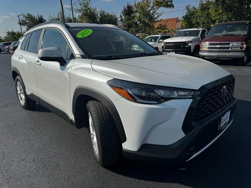 2023 Toyota Corolla Cross LE