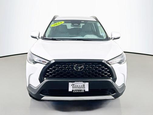 2023 Toyota Corolla Cross LE