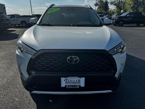 2023 Toyota Corolla Cross LE