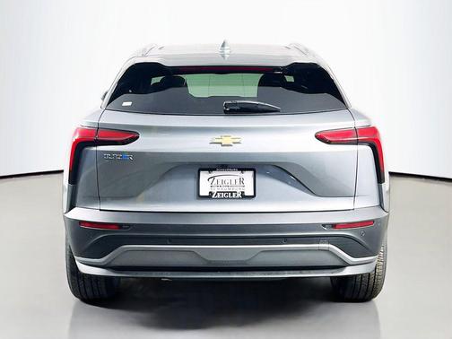 Sterling Gray Metallic 2026 Chevrolet Blazer EV AWD LT