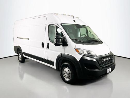 Bright White Clearcoat 2023 RAM ProMaster 2500 High Roof