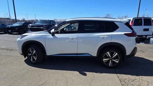 2021 Nissan Rogue SL