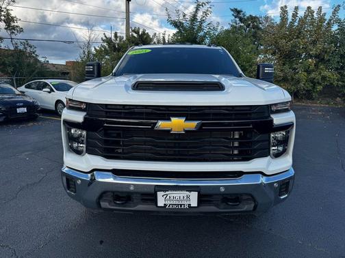 2025 Chevrolet Silverado 2500 WT