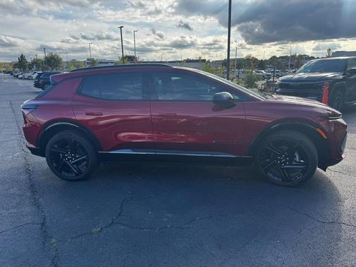 2025 Chevrolet Equinox EV RS