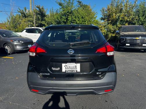 2018 Nissan Kicks SV