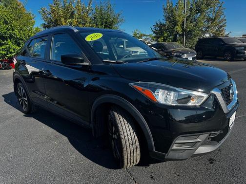 2018 Nissan Kicks SV