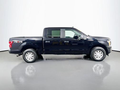 AGATE BLACK 2020 Ford F-150 XL