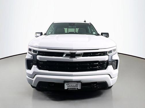 Summit White 2026 Chevrolet Silverado 1500 RST