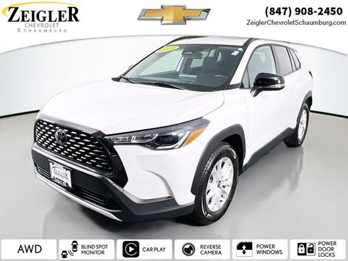 2025 Toyota Corolla Cross LE