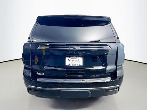 2022 Chevrolet Tahoe 4WD RST