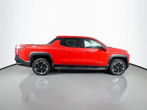 2026 Chevrolet Silverado EV LT