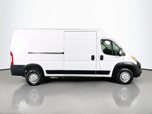 Bright White Clearcoat 2025 RAM ProMaster 2500 Tradesman