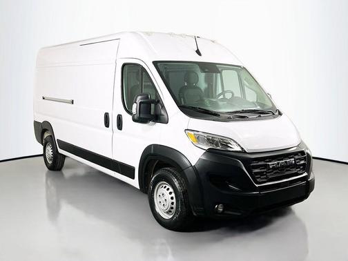Bright White Clearcoat 2025 RAM ProMaster 2500 Tradesman