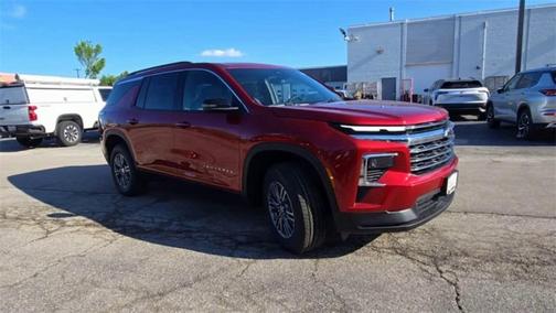 2025 Chevrolet Traverse LT