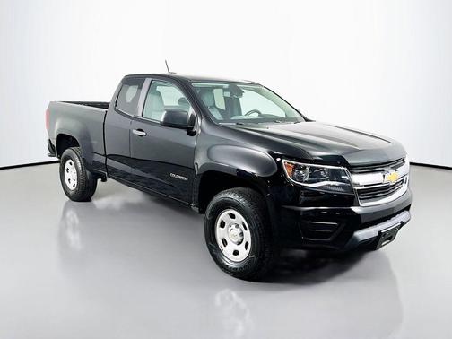 Black 2017 Chevrolet Colorado WT