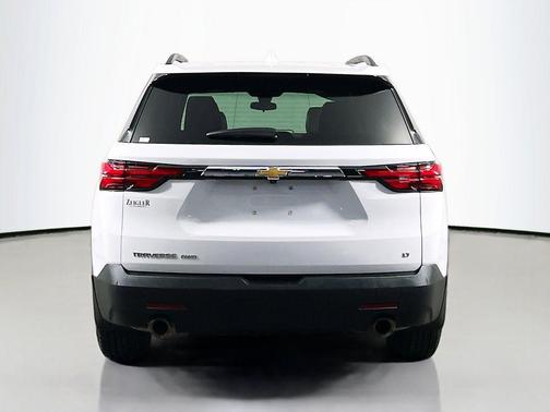 Summit White 2023 Chevrolet Traverse LT Leather