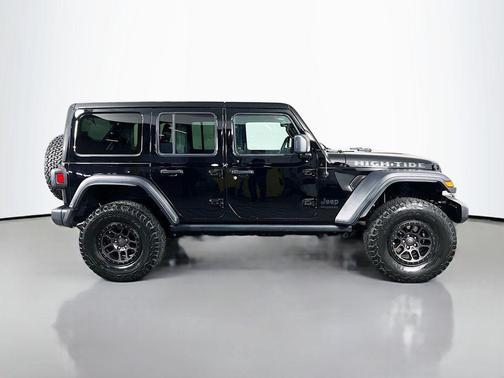 2022 Jeep Wrangler Unlimited High Tide 4x4