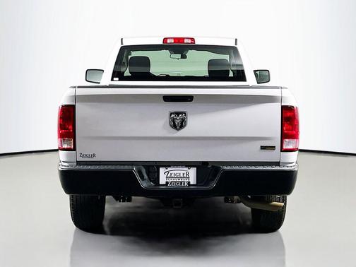 Bright White Clearcoat 2017 RAM 1500 Tradesman