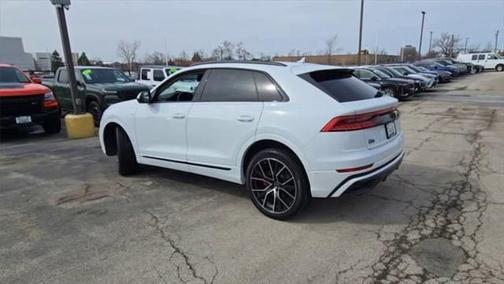 2023 Audi Q8 55 Premium Plus