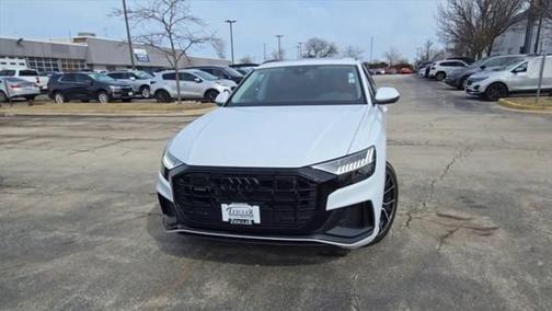 2023 Audi Q8 55 Premium Plus