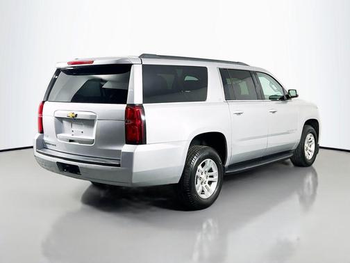 2020 Chevrolet Suburban LT