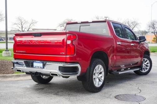Photo 2 of 27 of 2019 Chevrolet Silverado 1500 LTZ