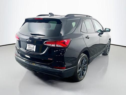 2022 Chevrolet Equinox FWD RS