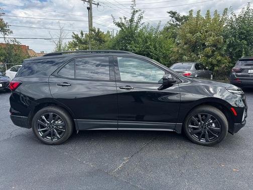 2022 Chevrolet Equinox FWD RS