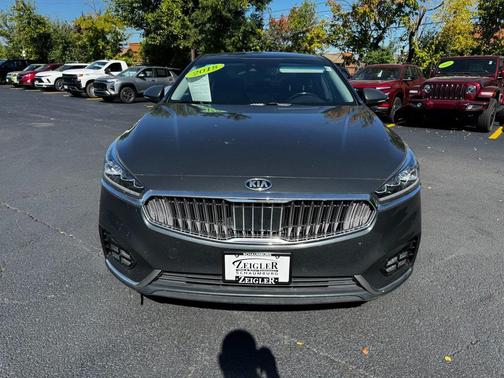 2018 Kia Cadenza Technology