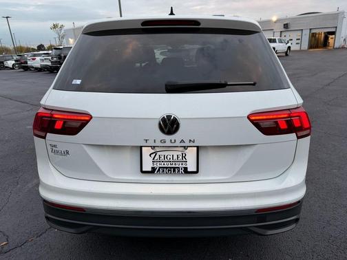 2024 Volkswagen Tiguan 2.0T SE