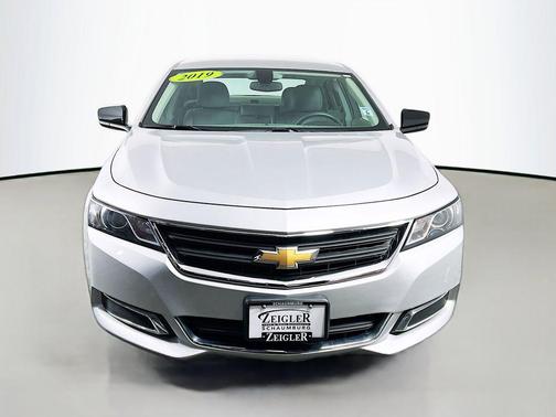 Silver Ice Metallic 2019 Chevrolet Impala 1LS