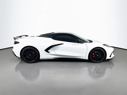 2023 Chevrolet Corvette Stingray w/2LT