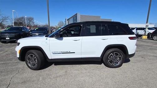 2024 Jeep Grand Cherokee 4xe Trailhawk