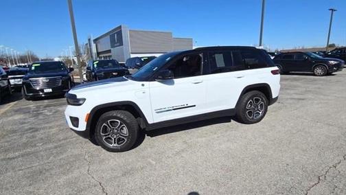 2024 Jeep Grand Cherokee 4xe Trailhawk