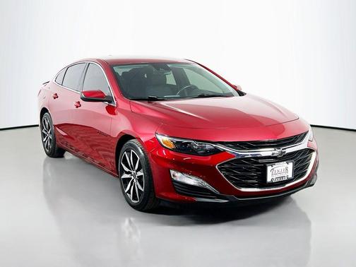 2022 Chevrolet Malibu FWD RS