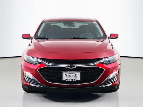 2022 Chevrolet Malibu FWD RS