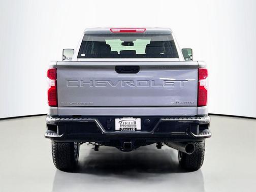 2026 Chevrolet Silverado 2500 Custom