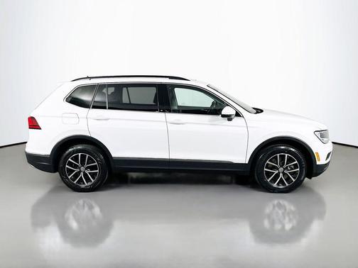 Pure White 2021 Volkswagen Tiguan 2.0T SE 4MOTION