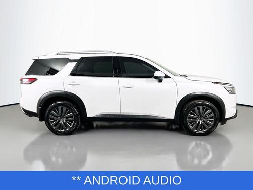 2025 Nissan Pathfinder SL 4WD