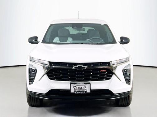 2026 Chevrolet Trax FWD 1RS