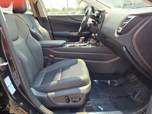 2022 Lexus NX 450h+ Luxury